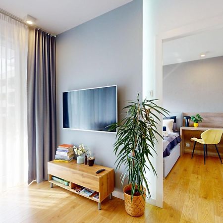 Apartament Green Z Garazem Podziemnym 바르샤바 외부 사진